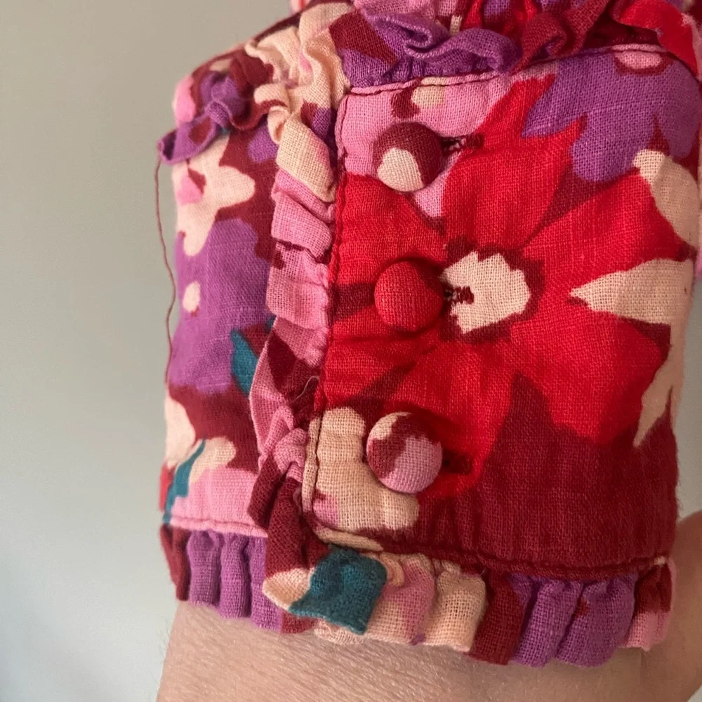 FREE PEOPLE Ariana Smocked Bodice Puff Sleeve Floral Top  Size Small